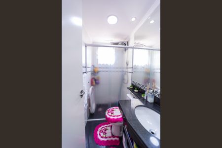 Apartamento à venda com 43m², 2 quartos e 1 vaga Apartamento à venda com 43m², 2 quartos e 1 vagaBanheiro