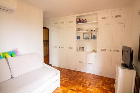 Apartamento à venda com 210m², 4 quartos e 3 vagasSuíte 1