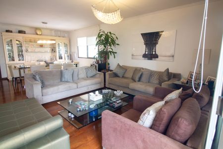 Apartamento à venda com 210m², 4 quartos e 3 vagasSala