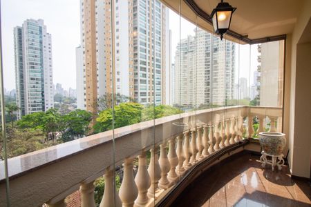 Apartamento à venda com 210m², 4 quartos e 3 vagasTerraço