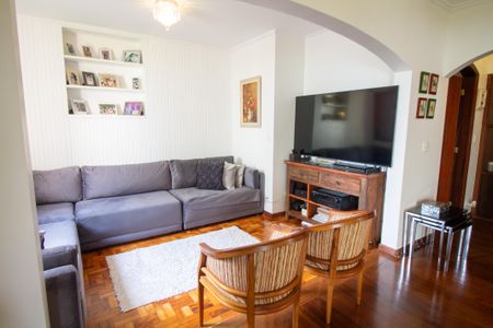 Apartamento à venda com 210m², 4 quartos e 3 vagasSala de TV
