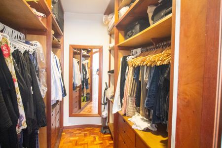 Apartamento à venda com 210m², 4 quartos e 3 vagasCloset da Suíte 3