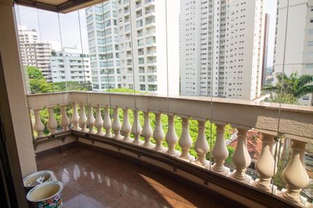 Apartamento à venda com 210m², 4 quartos e 3 vagasTerraço