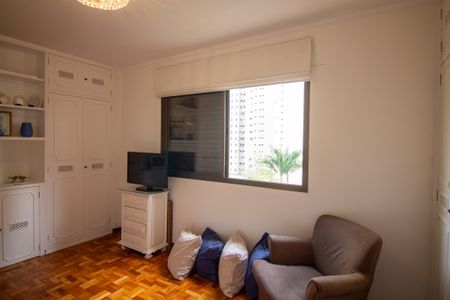 Apartamento à venda com 210m², 4 quartos e 3 vagasSuíte 1