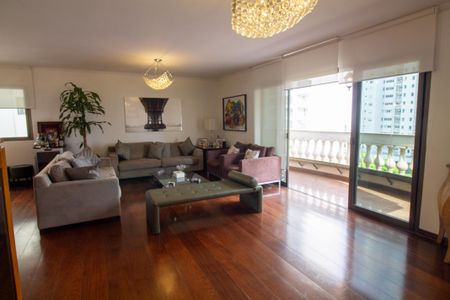Sala de apartamento à venda com 4 quartos, 210m² em Campo Belo, São Paulo