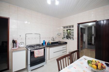 Casa à venda com 172m², 2 quartos e 3 vagasCozinha