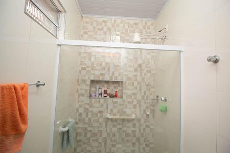 Casa à venda com 172m², 2 quartos e 3 vagasBanheiro da Suíte