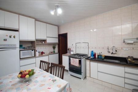 Casa à venda com 172m², 2 quartos e 3 vagasCozinha