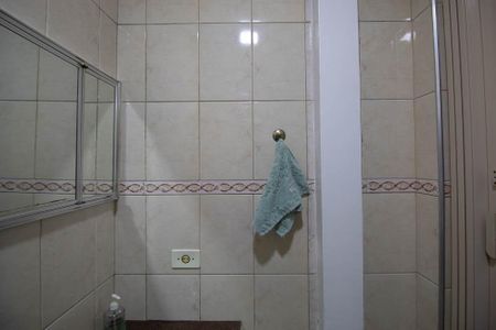 Casa à venda com 172m², 2 quartos e 3 vagasBanheiro de Serviço