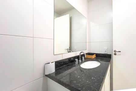 Apartamento à venda com 35m², 1 quarto e 1 vaga Apartamento à venda com 35m², 1 quarto e 1 vagaBanheiro da Suíte