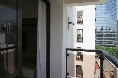 Varanda de apartamento para alugar com 1 quarto, 42m² em Itaim Bibi, São Paulo