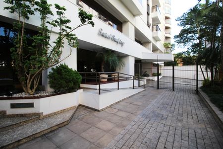 Apartamento para alugar com 42m², 1 quarto e 1 vaga Apartamento para alugar com 42m², 1 quarto e 1 vagaEntrada