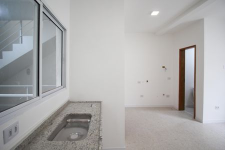 Cozinha de kitnet/studio para alugar com 1 quarto, 20m² em Moema, São Paulo