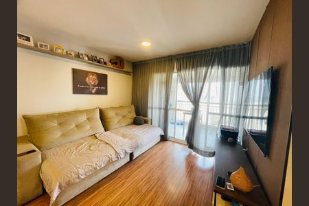 Sala de apartamento para alugar com 4 quartos, 106m² em Jardim Flor da Montanha, Guarulhos