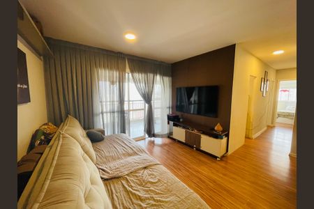 Sala de apartamento para alugar com 4 quartos, 106m² em Jardim Flor da Montanha, Guarulhos