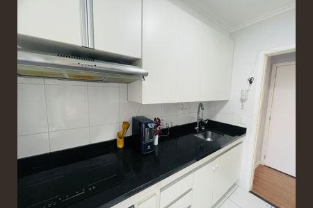 Apartamento para alugar com 106m², 4 quartos e 2 vagas Apartamento para alugar com 106m², 4 quartos e 2 vagasCozinha