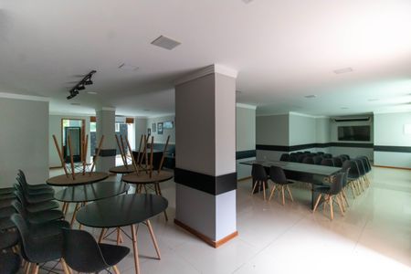 Apartamento à venda com 55m², 2 quartos e 1 vagaÁrea comum