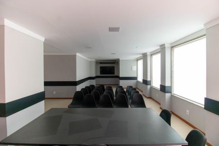 Apartamento à venda com 55m², 2 quartos e 1 vagaÁrea comum