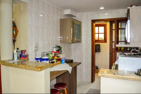 Casa de condomínio à venda com 215m², 3 quartos e 2 vagasCozinha