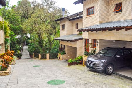 Casa de condomínio à venda com 215m², 3 quartos e 2 vagasÁrea comum