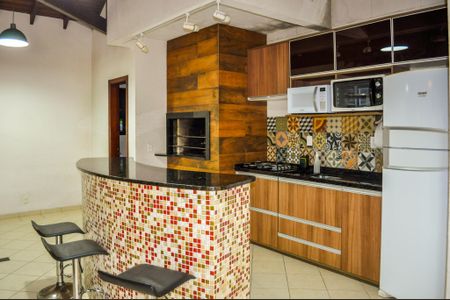 Casa de condomínio à venda com 215m², 3 quartos e 2 vagasÁrea comum - Salão de festas