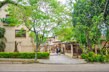 Casa de condomínio à venda com 215m², 3 quartos e 2 vagasFachada do Condomínio