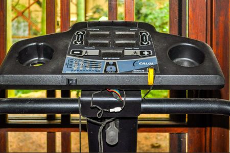 Casa de condomínio à venda com 215m², 3 quartos e 2 vagasÁrea comum - Academia