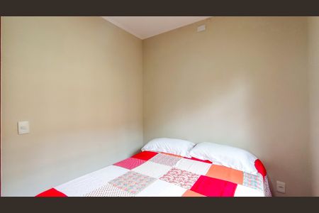 Casa de condomínio à venda com 215m², 3 quartos e 2 vagasQuarto 1