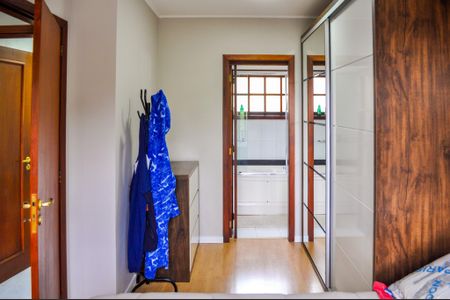 Casa de condomínio à venda com 215m², 3 quartos e 2 vagasSuite