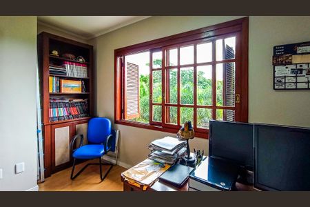 Casa de condomínio à venda com 215m², 3 quartos e 2 vagasQuarto 2 