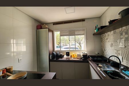 Casa de condomínio para alugar com 89m², 3 quartos e 2 vagasCozinha