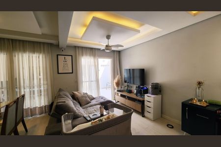 Casa de condomínio para alugar com 89m², 3 quartos e 2 vagasSala