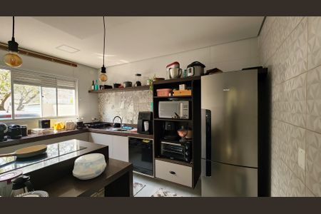 Casa de condomínio para alugar com 89m², 3 quartos e 2 vagasCozinha