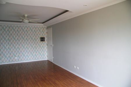 Sala de apartamento para alugar com 3 quartos, 93m² em Vila Lanzara, Guarulhos