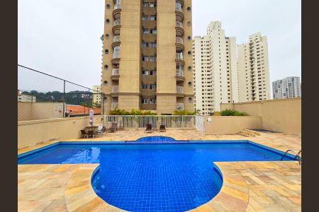 Apartamento para alugar com 93m², 3 quartos e 2 vagasÁrea comum - Piscina