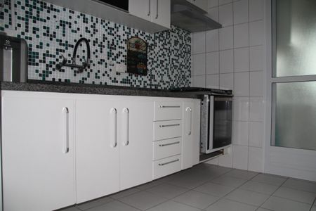 Apartamento para alugar com 93m², 3 quartos e 2 vagasCozinha