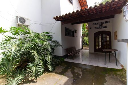 Casa à venda com 720m², 5 quartos e 3 vagasÁrea Externa