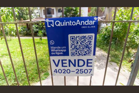 Casa à venda com 720m², 5 quartos e 3 vagasPlaca