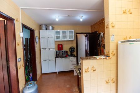 Casa à venda com 720m², 5 quartos e 3 vagasCozinha