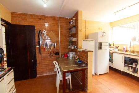 Casa à venda com 720m², 5 quartos e 3 vagasCozinha