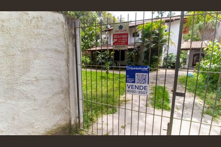 Casa à venda com 720m², 5 quartos e 3 vagasPlaca