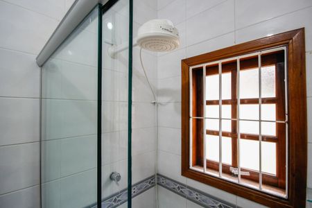 Casa para alugar com 400m², 4 quartos e 8 vagasBanheiro