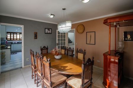 Casa para alugar com 400m², 4 quartos e 8 vagasSala 2