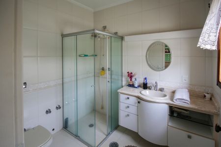 Casa para alugar com 400m², 4 quartos e 8 vagasBanheiro da Suíte 3