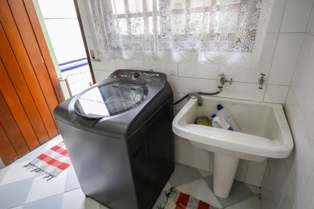 Casa para alugar com 400m², 4 quartos e 8 vagasÁrea de Serviço