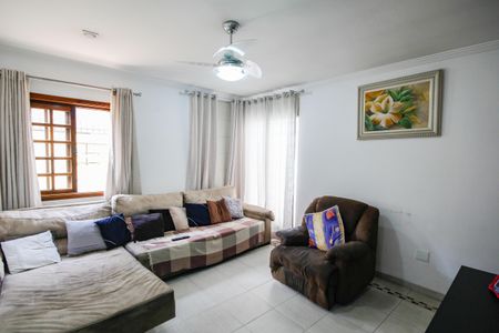 Sala 3 de casa para alugar com 4 quartos, 400m² em City América, São Paulo