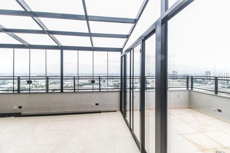 Apartamento à venda com 153m², 3 quartos e 3 vagasVaranda