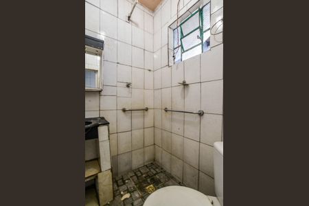 Casa à venda com 80m², 3 quartos e 1 vagaBanheiro