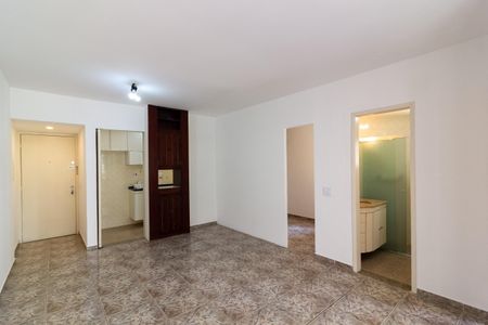 Sala de apartamento à venda com 2 quartos, 50m² em Campo Belo, São Paulo