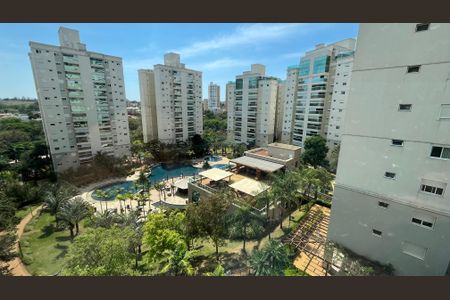 Apartamento à venda com 106m², 2 quartos e 2 vagasVista da Suíte